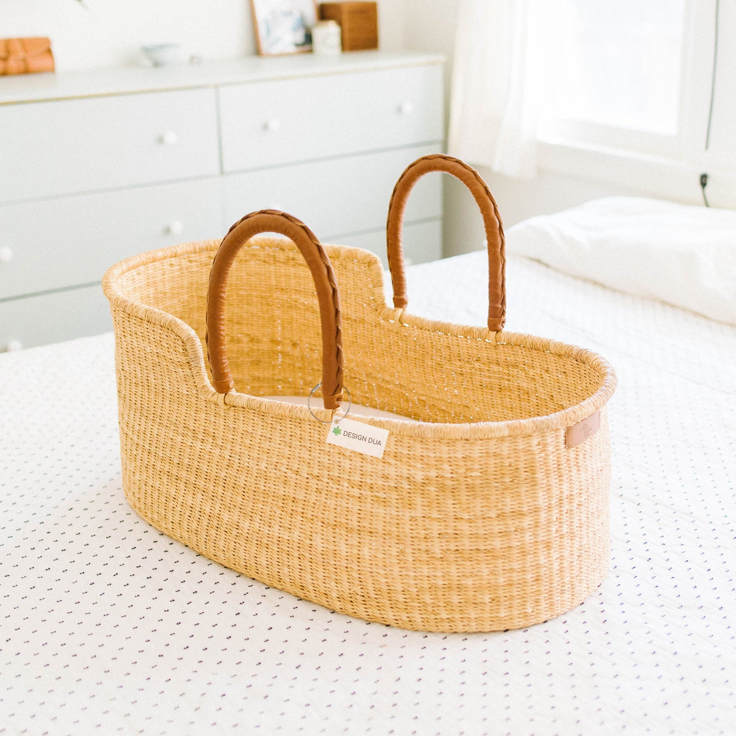 Natural Signature Bilia Bassinet