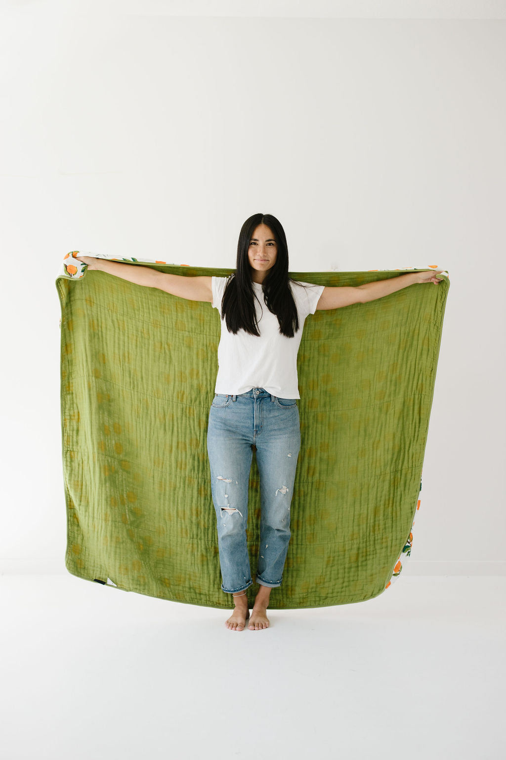 Large Clementine Throw Blanket
